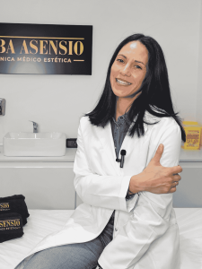 mejor médico estético en Málaga, Dra Mari Paz Ortigosa, Medicina estética, eliinar arrugas, aumetnar los labios, cuidar la piel, inductores de colágeno